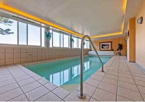 Piscine couverte, piscine chauffée