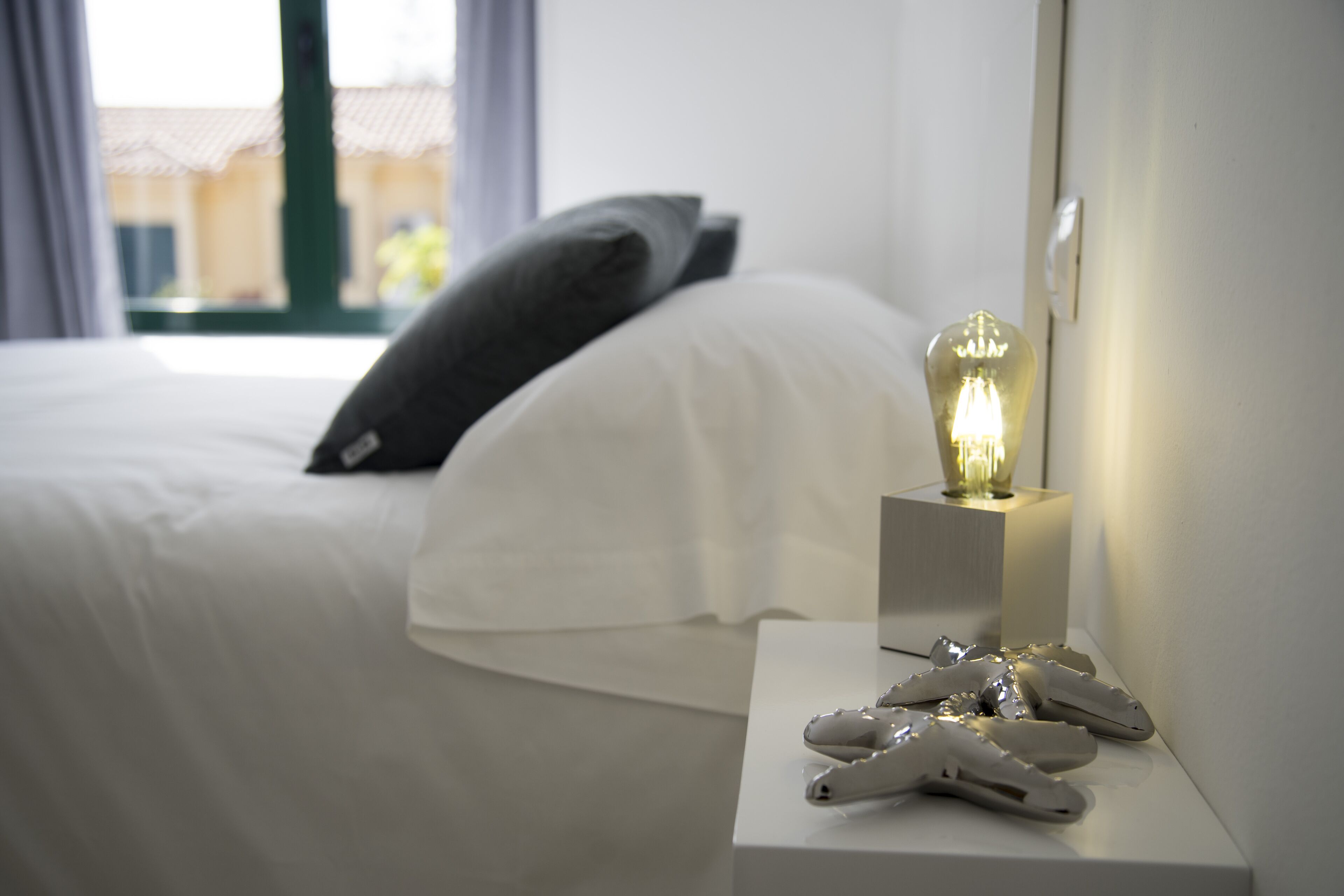 2 bedrooms, in-room safe, soundproofing, iron/ironing board