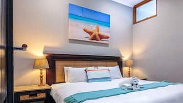 Apartment, 1 Schlafzimmer, Nichtraucher, Meerblick (1/4) | Schreibtisch, kostenloses WLAN, Bettwäsche
