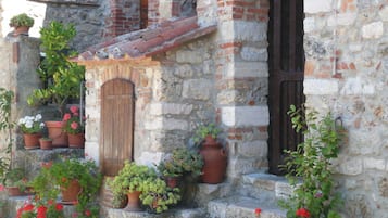 Dúplex, 1 habitación | Vistas al patio