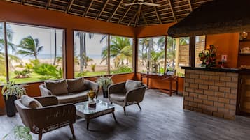 Sala de estar en el lobby