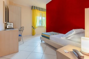 Standard Single Room | Premium bedding, down comforters, desk, blackout drapes - Hotel Rubens (Montecatini Terme)