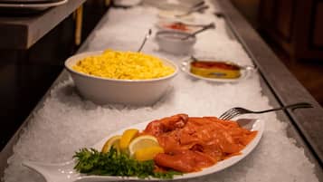 Desayuno buffet incluido todos los días