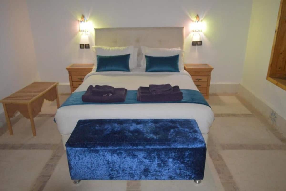 Deluxe Double Room | Individually decorated, individually furnished, desk, laptop workspace