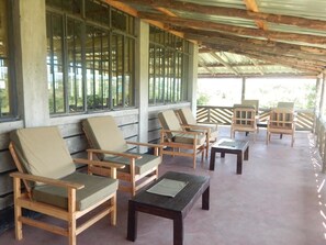 Porch - Nalepomara Lodge (Maasai Mara)