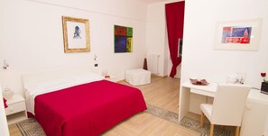 Desk, free cots/infant beds, rollaway beds, free WiFi - La Dimora dell'Architetto (Gravina in Puglia)