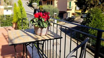 Chambre Deluxe Double ou avec lits jumeaux, balcon | Balcon