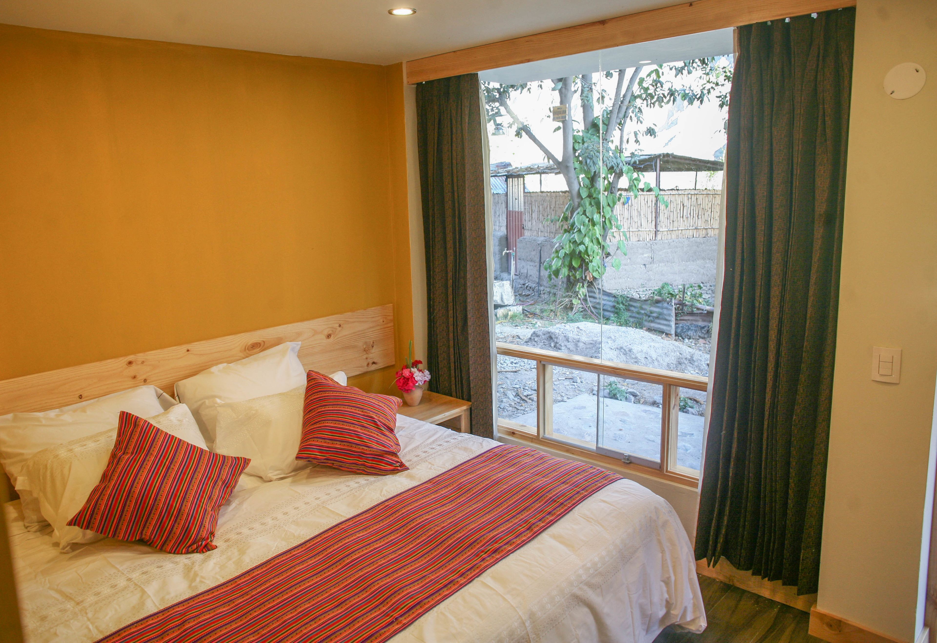 Desk, blackout curtains, free WiFi, bed sheets