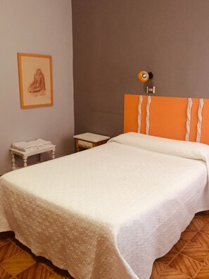 Habitación doble | Sistema de insonorización, wifi gratis, ropa de cama