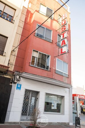 Fachada del alojamiento