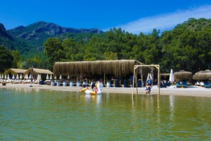 Front of property - Green Pine Beach & Bungalows (Fethiye)