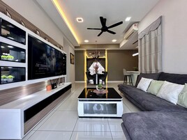 Apartment, 2 Bedrooms | Living room | TV