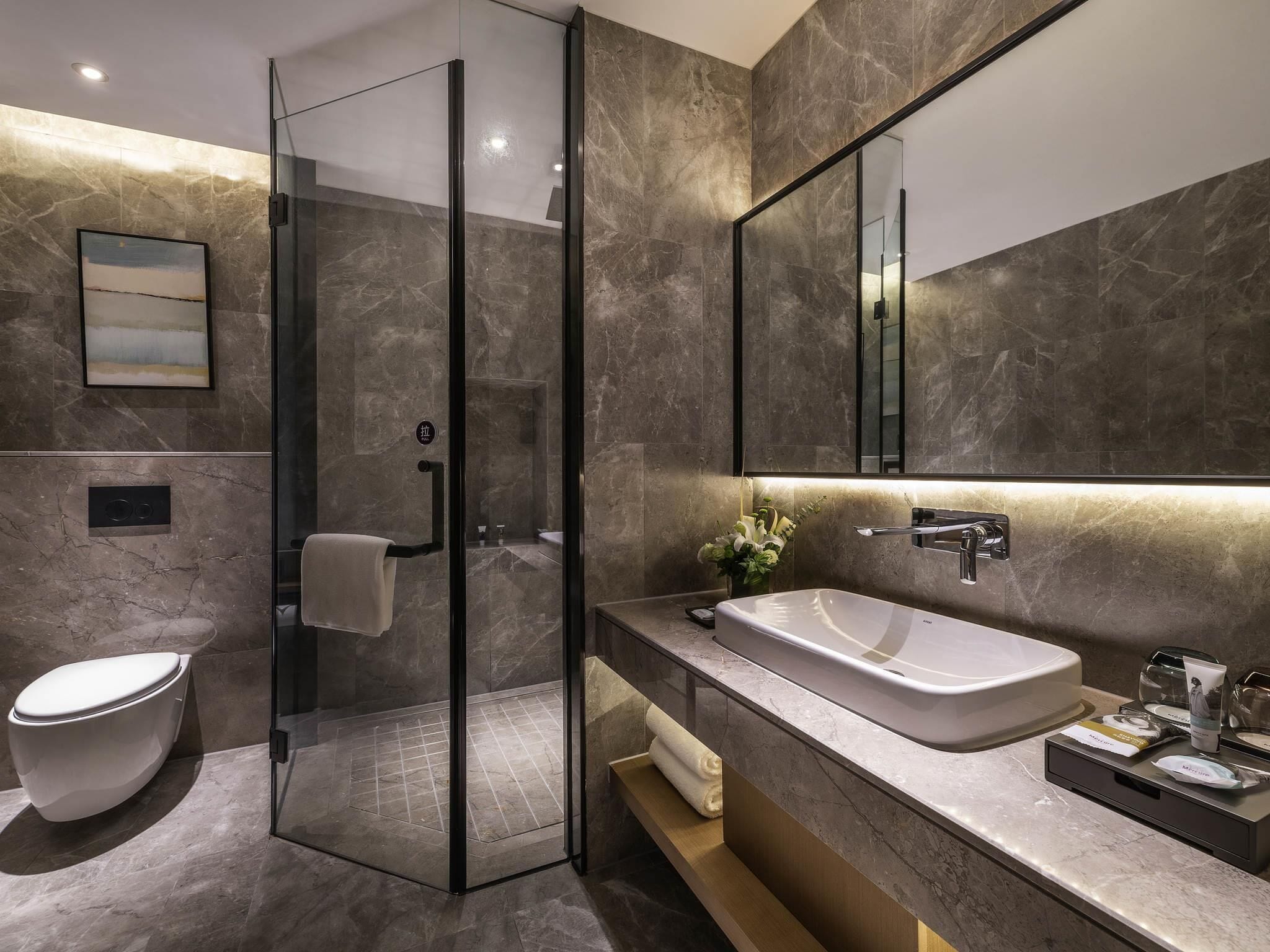 Superior Room, 1 King Bed | Premium bedding, down comforters, minibar, in-room safe