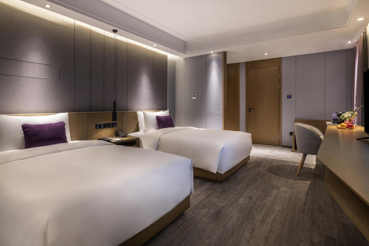 Phòng Executive, 2 giường đơn | Bộ đồ giường cao cấp, chăn bông, minibar, két bảo mật tại phòng