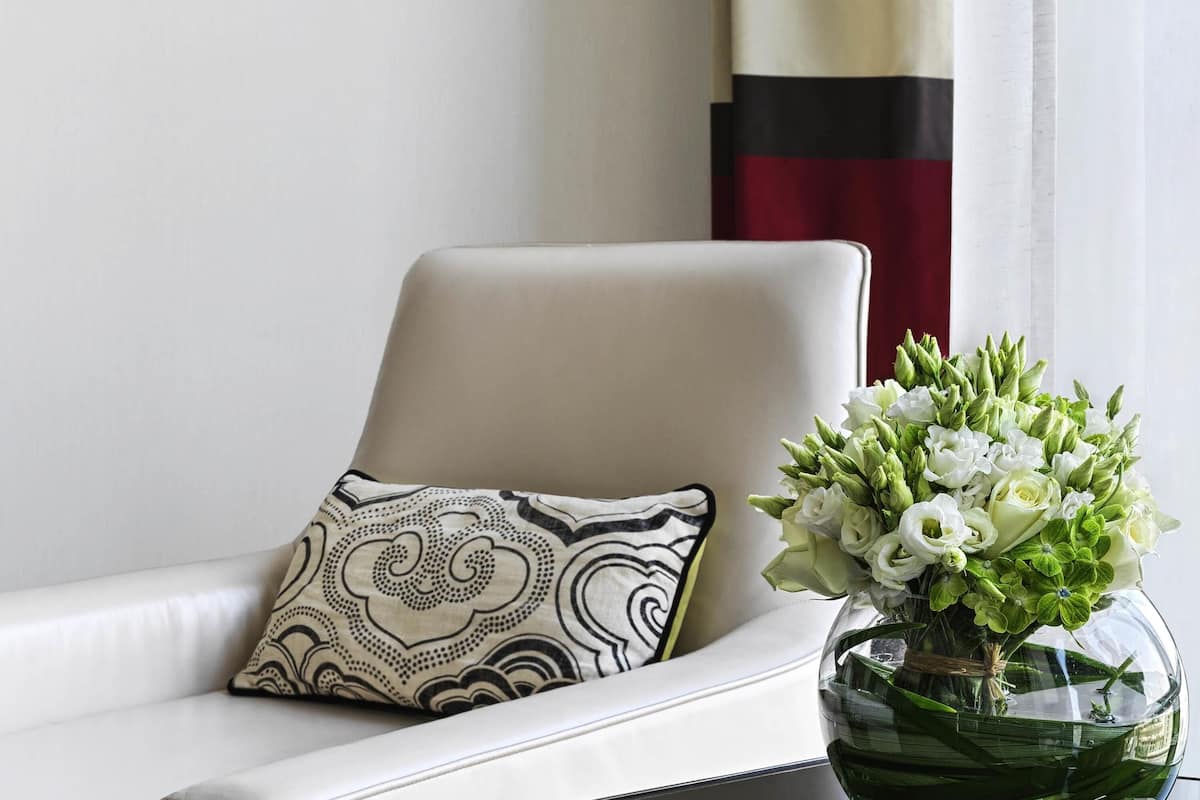 1 bedroom, premium bedding, minibar, in-room safe