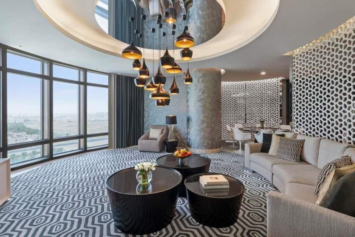 Suite, 2 Bedrooms (Diplomatic) | Premium bedding, minibar, in-room safe, desk