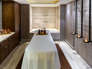 Sauna, steam room - Fairmont Riyadh (Riyadh)