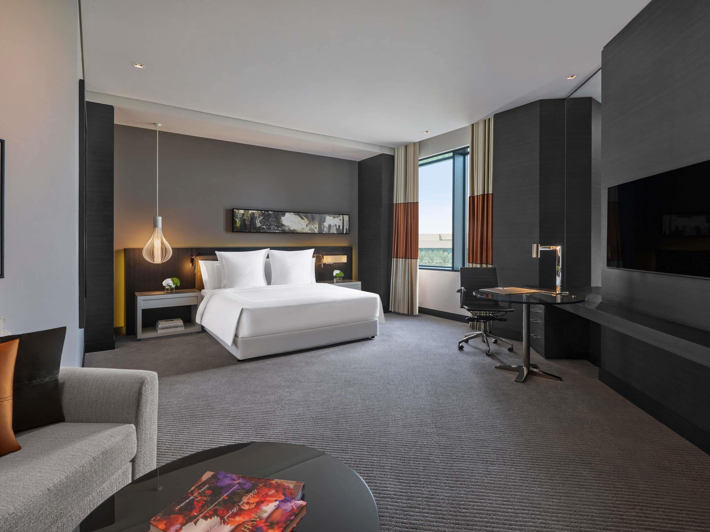 Premium bedding, minibar, in-room safe, desk