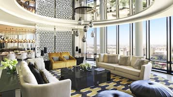 Suite Royal, 3 habitaciones, para no fumadores | 1 habitación, ropa de cama de alta calidad y minibar