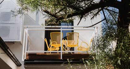 Street food Possonium Apartments