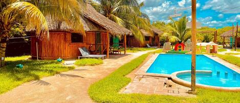 Outdoor pool, pool loungers