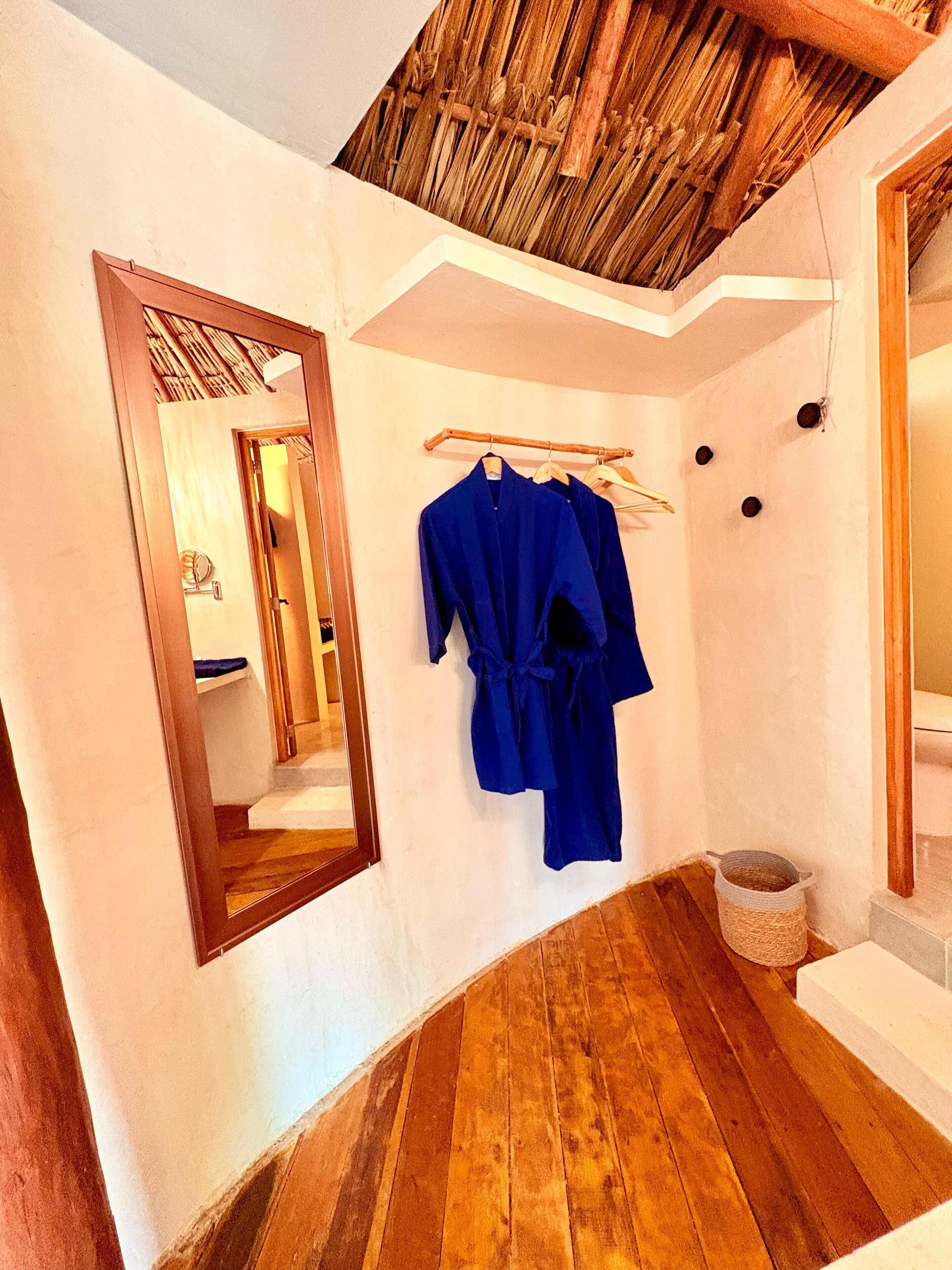 deluxe cabin, non smoking, private pool | bathroom | shower, free toiletries, hair dryer, bathrobes