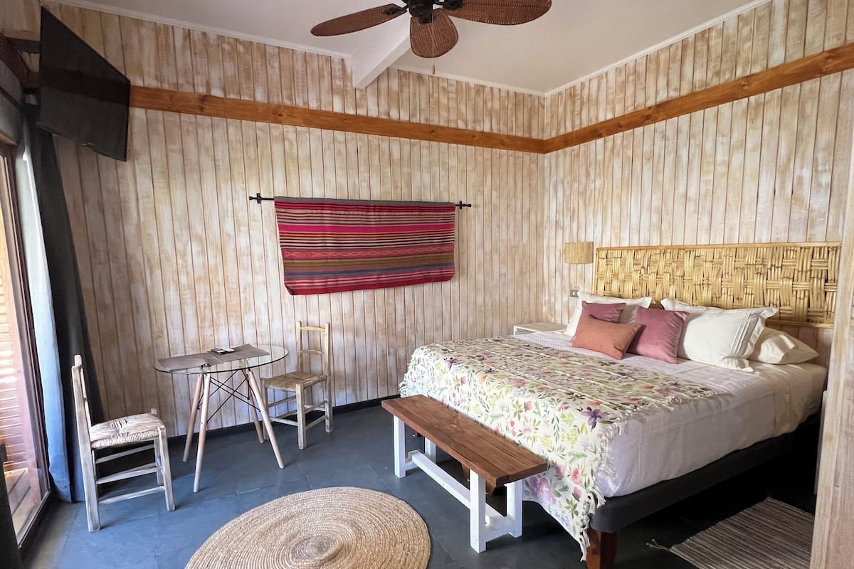 Superior Double Room, 1 King Bed | Laptop workspace, individually decorated, bed sheets