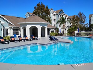 Alberca al aire libre 