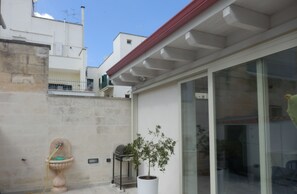 Terrace/patio - Center of Lecce-fourrooms with garage and terrace Bicycles available free WIFI (Lecce)