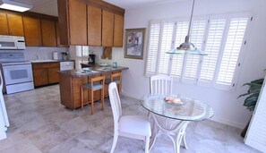 Deluxe Condo, Multiple Beds, Non Smoking