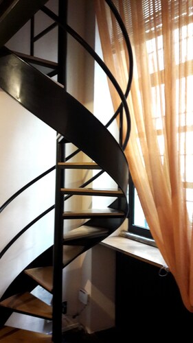 Studio on two floors in an XVIII century building, just 500m from Duomo Square