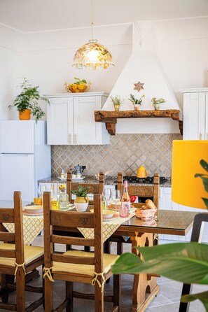 Dining - Cozy house with sea view, terrace and private parking (Positano)