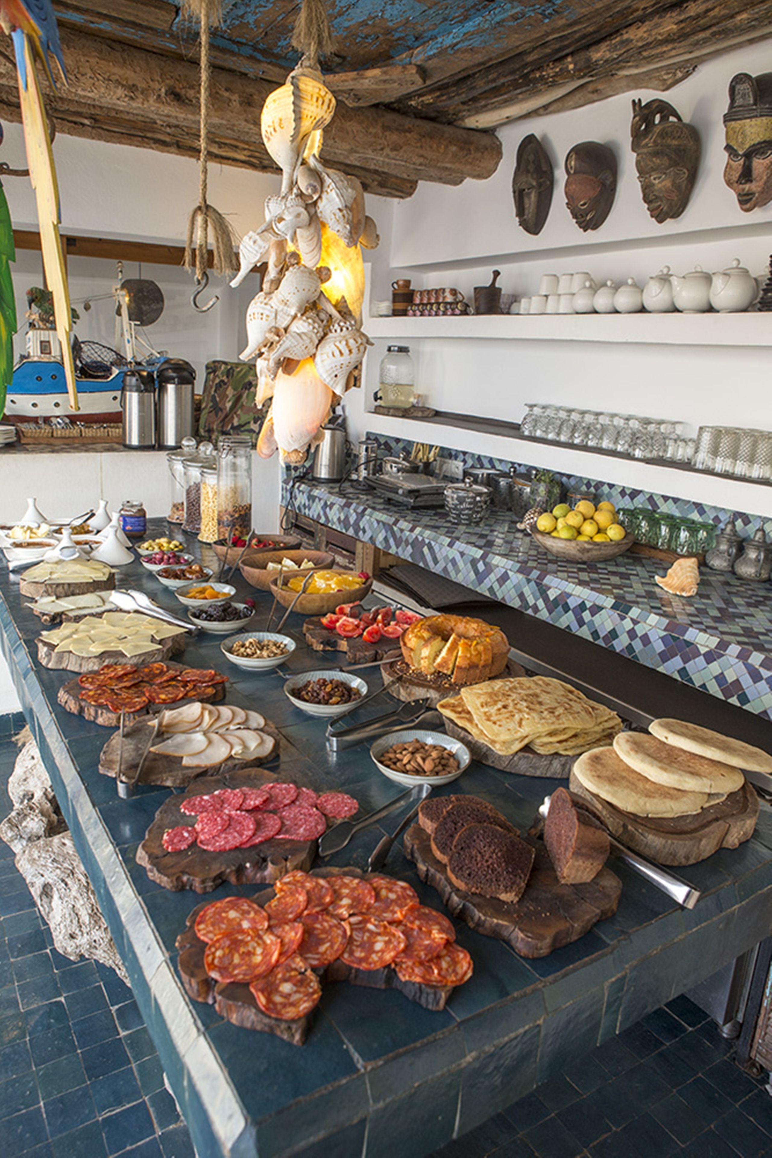 Bao gồm bữa sáng buffet hàng ngày 