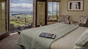 客房, 1 張特大雙人床, 非吸煙房 | 獨特裝潢、布置獨特、熨斗/熨衣板、免費無線上網