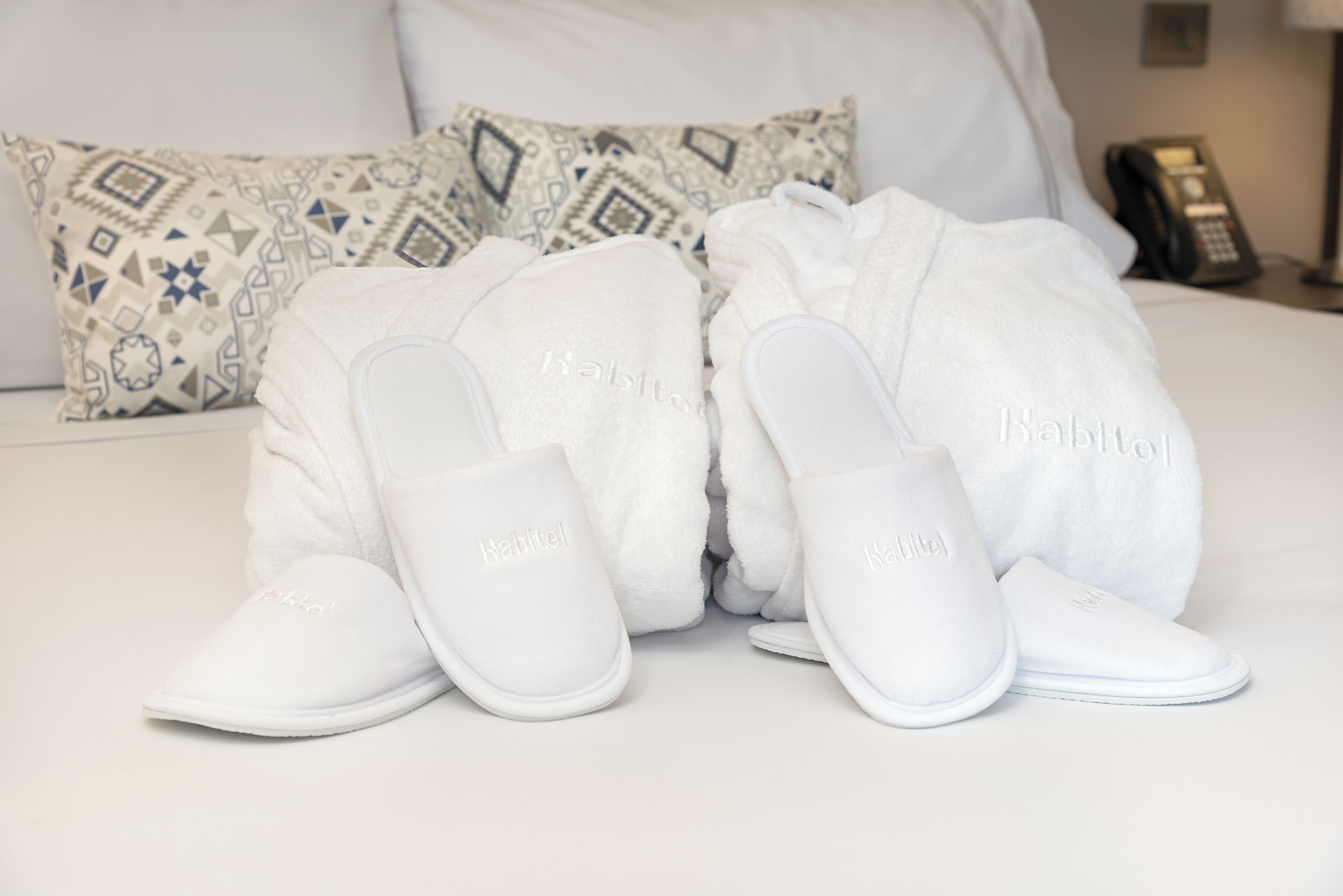 premium suite | bathroom | free toiletries, hair dryer, towels