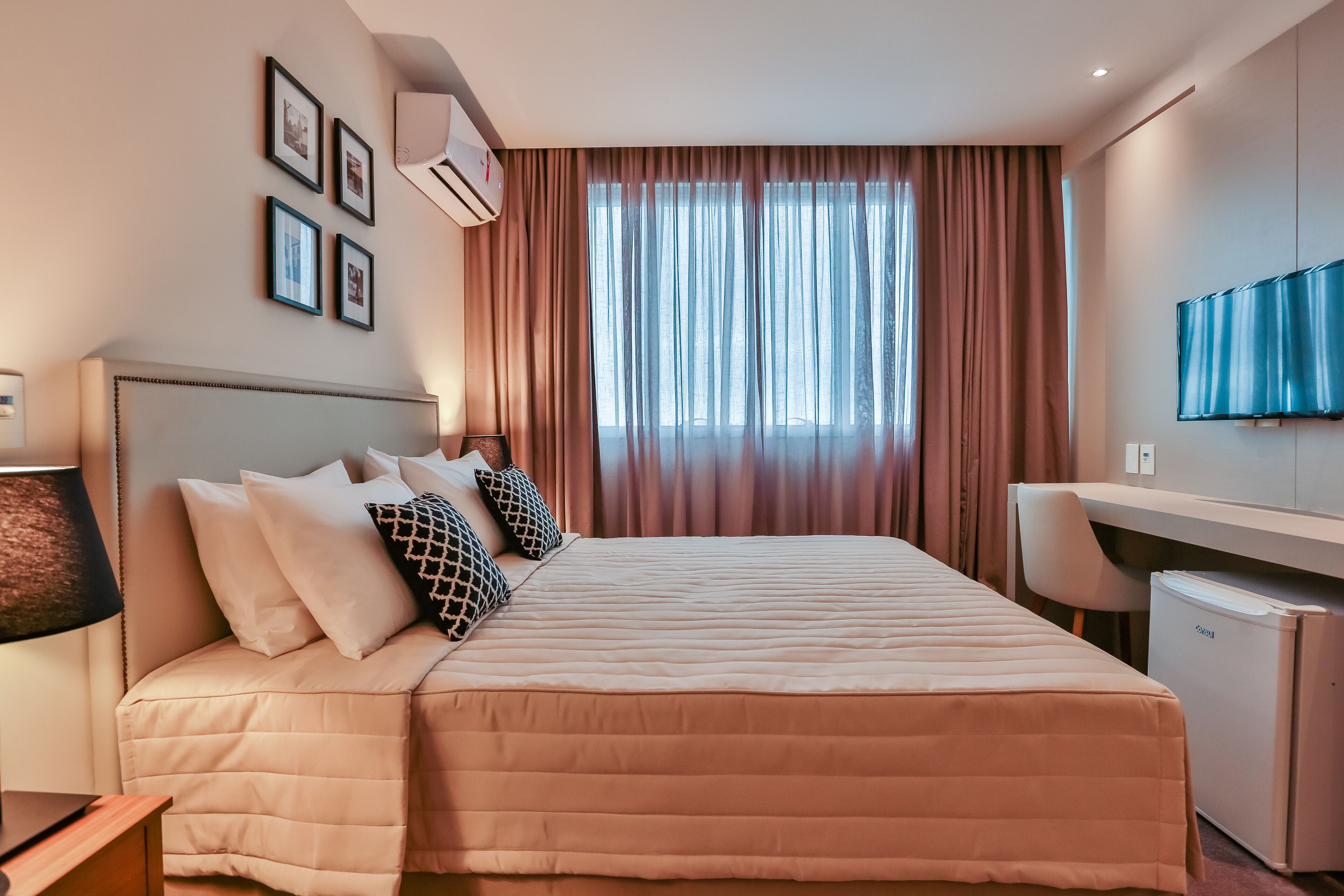 Standard Apartment, 1 King Bed