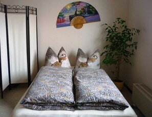 Uklassifisert bilde, 2 av 8, knapp