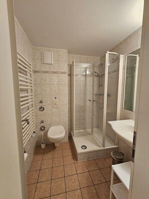 Nicht klassifiziertes Bild, 3 von 19, Schaltfläche