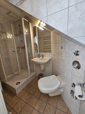 Luokittelematon kuva, 5 kautta 19, painike