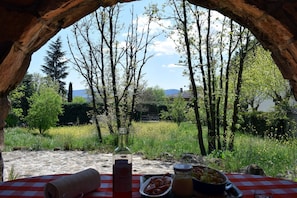 Unclassified image, 2 of 40, button - Romantic rustic house in the mountains of Madrid (El Boalo)