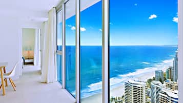 Superior Penthouse, 3 Bedrooms, Kitchen, Ocean View | Living room | 75-inch flat-screen TV with digital channels, TV, Netflix