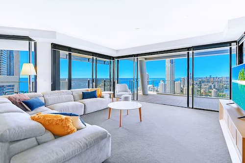 Premium Apartment, 3 Bedrooms, Kitchen, Sky Ocean View | Living room