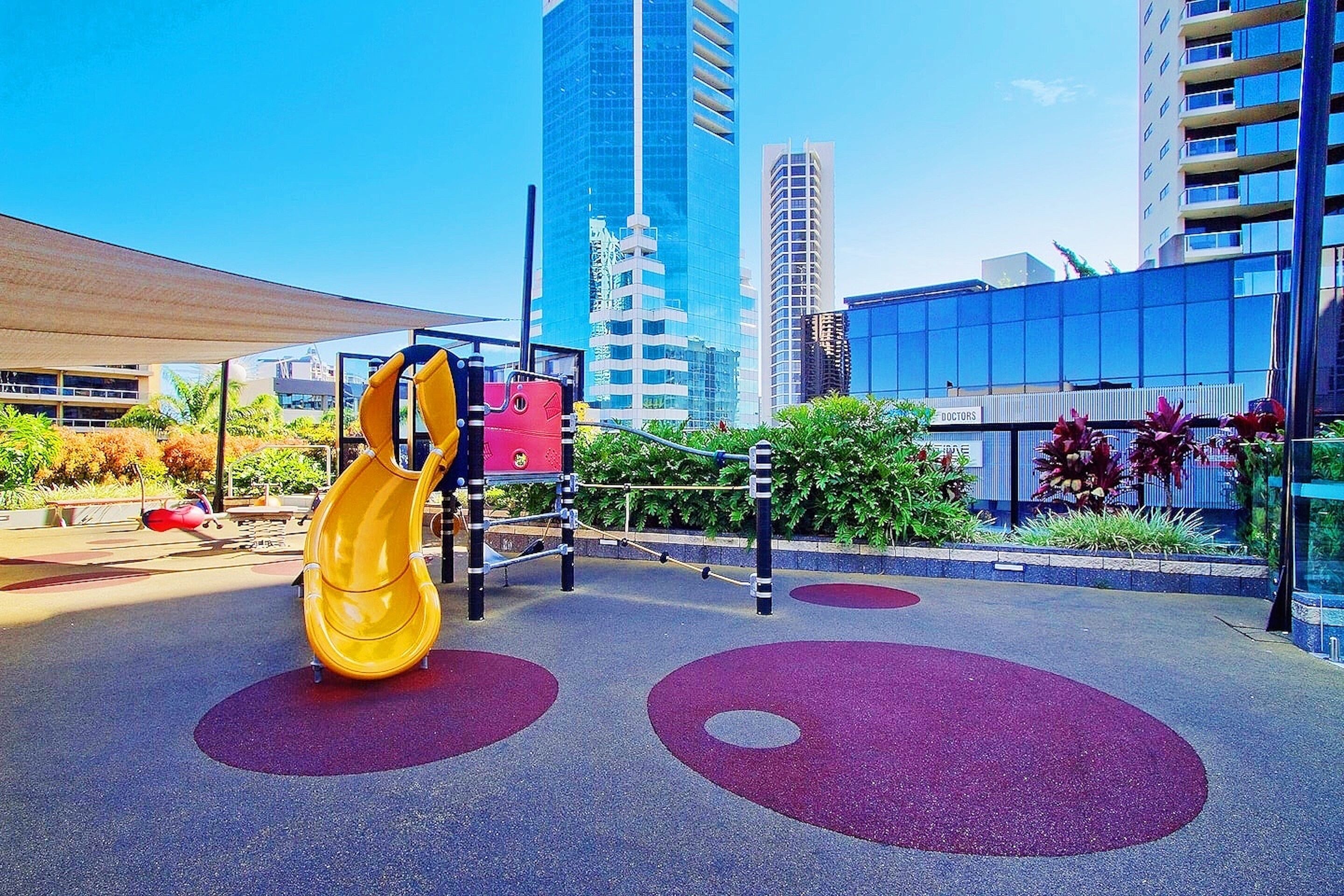 Circle On Cavill Surfers Paradise Apartments-Holiday Paradise — image 25