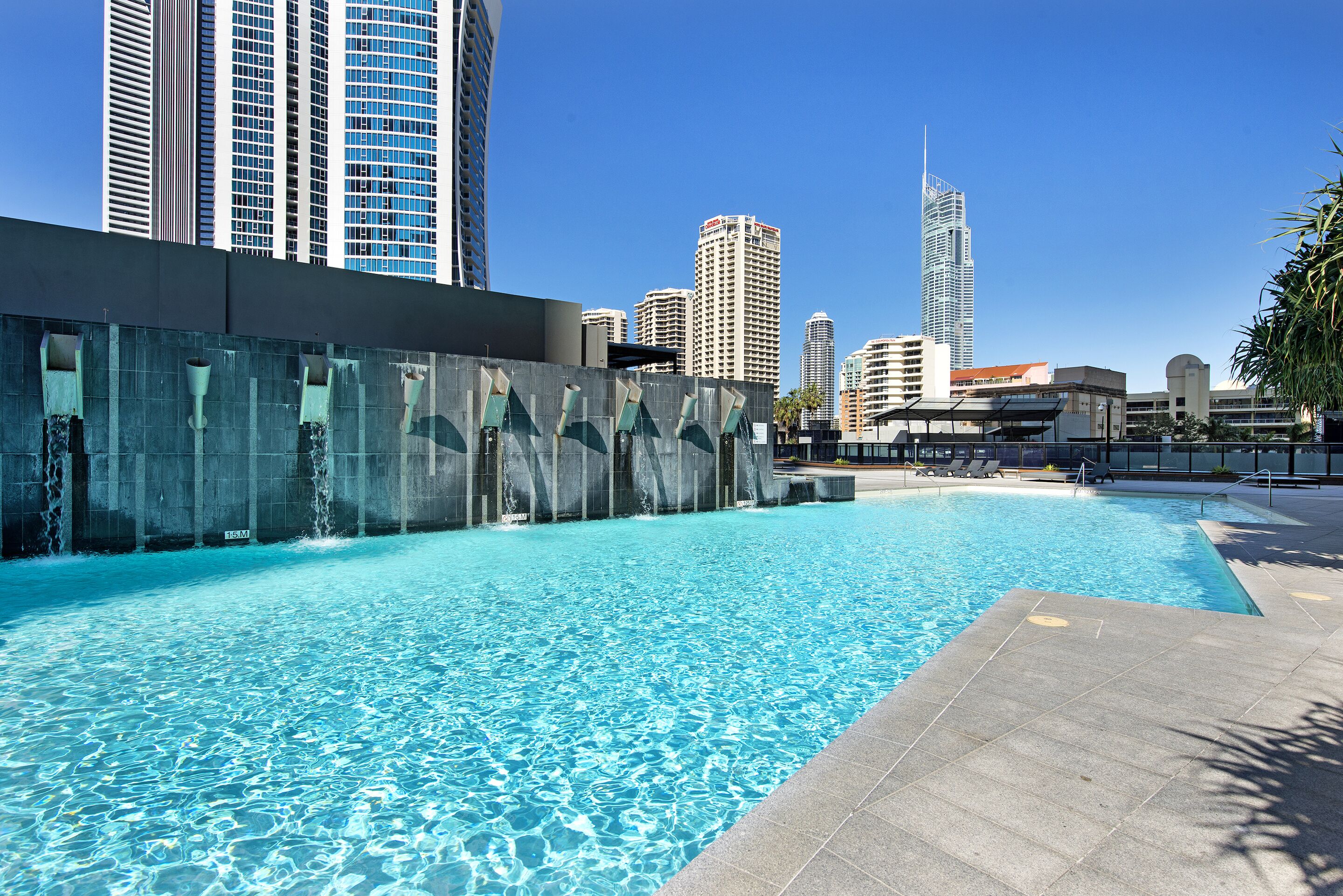Circle On Cavill Surfers Paradise Apartments-Holiday Paradise — image 5