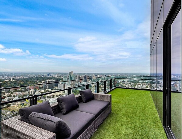 Apartamento, 3 quartos, terraço | Sacada