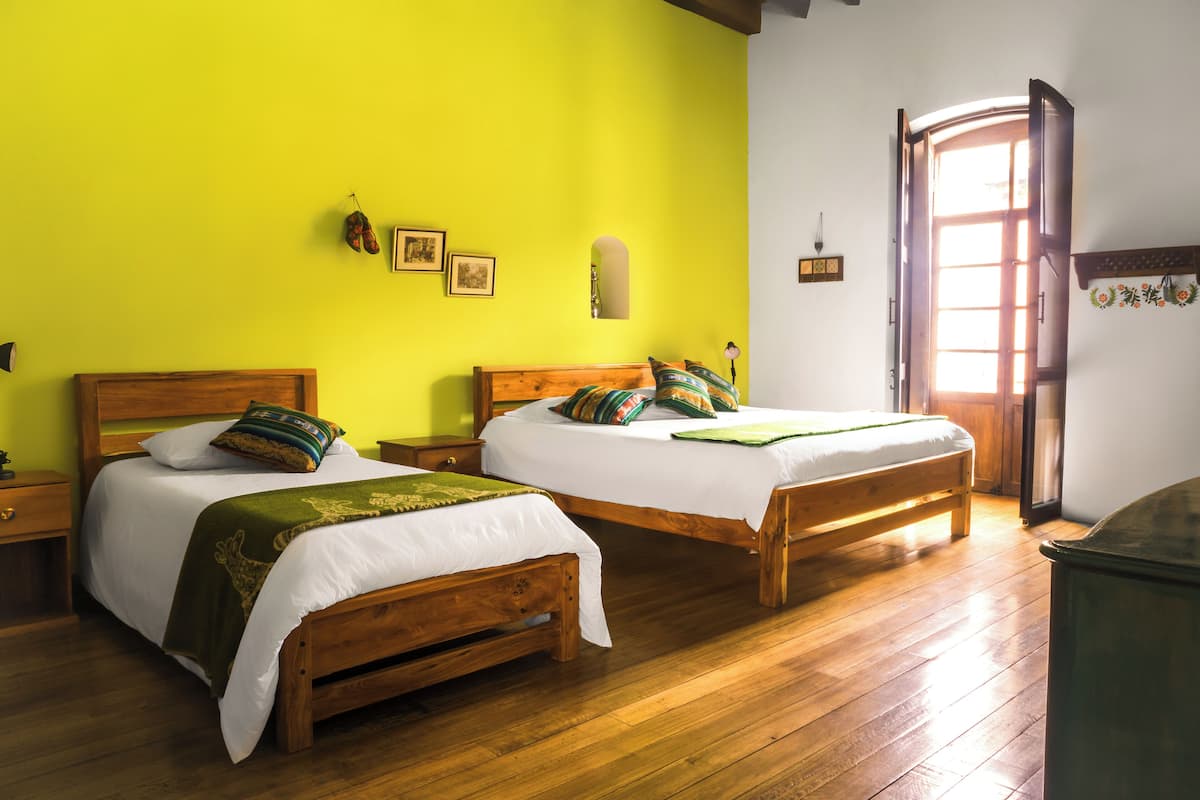 Superior kamer | 1 slaapkamer, Italiaanse Frette-lakens, luxe beddengoed