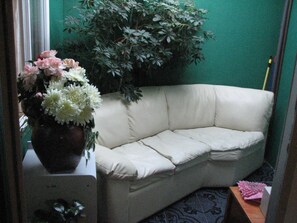 Flat-screen TV - Hostal El Mirador (Punta Arenas)