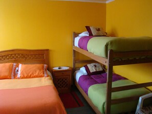 Wifi gratis y ropa de cama 