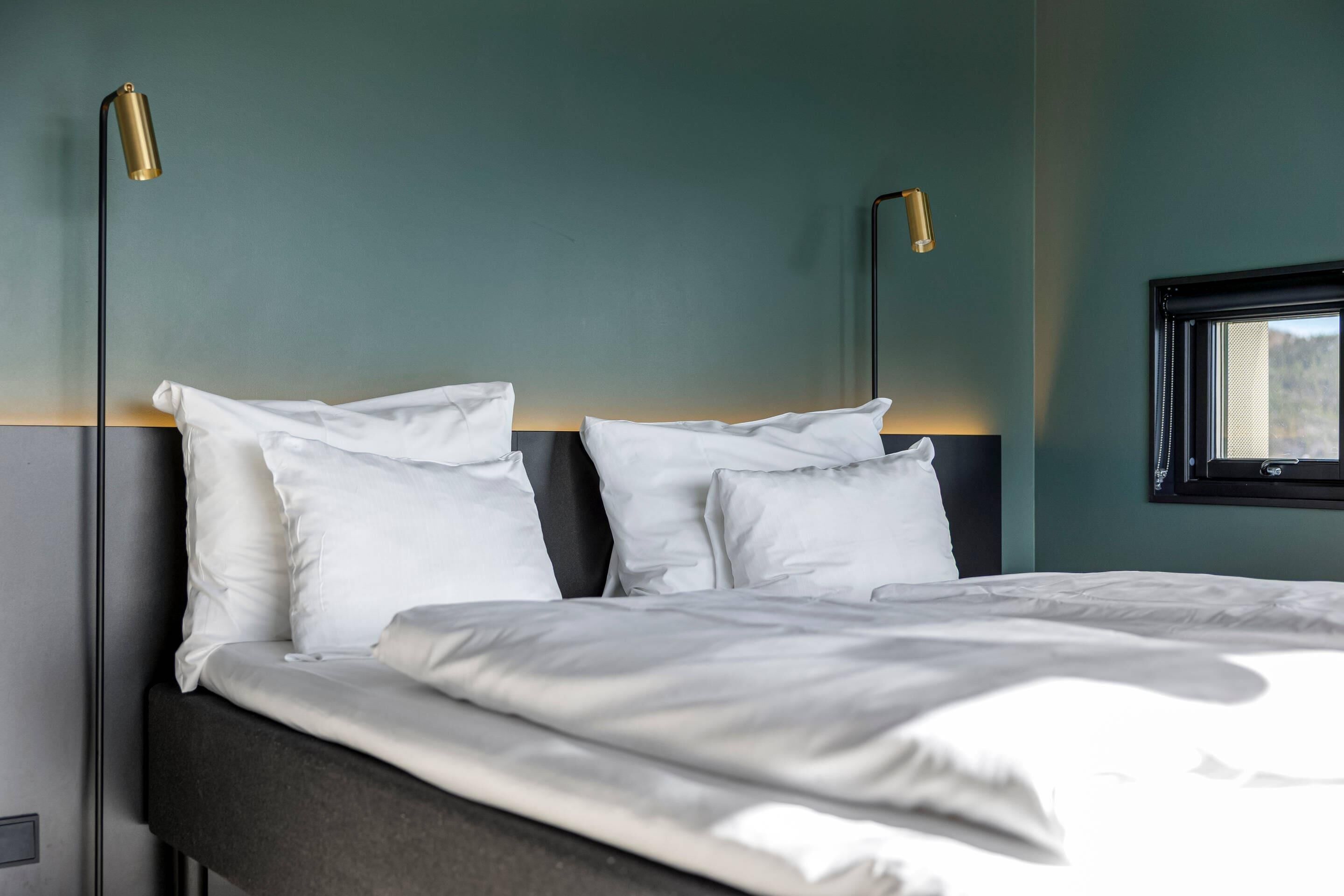 Habitación familiar, no fumadores | Ropa de cama de alta calidad y colchones con acolchado adicional