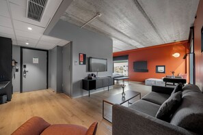 Suite, 1 King Bed, Non Smoking | Premium bedding, pillow-top beds, desk, blackout curtains - Comfort Hotel Porsgrunn (Porsgrunn)
